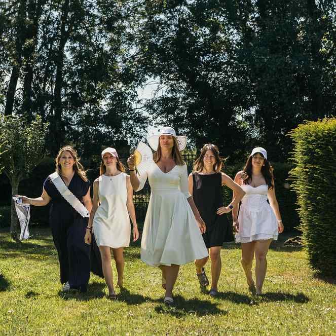 93700,universe,0,EVJF,Printemps/Eté 2026,2026,Ambiance EVJF-a (17).jpg,Ambiance EVJF-a (17).jpg
